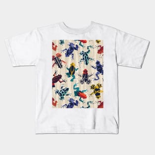 Quirky dart frogs dance // pattern // ivory textured background brightly multicoloured poison amphibians Kids T-Shirt